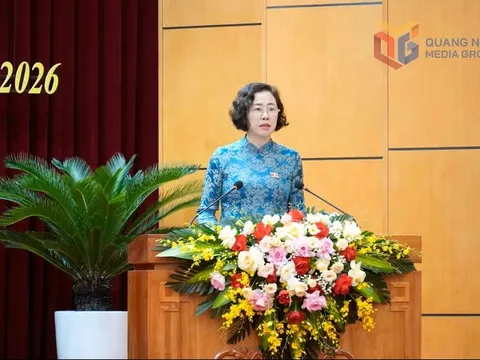 Nữ thạc sỹ 50 tuổi được bầu làm Phó Chủ tịch tỉnh Quảng Ninh