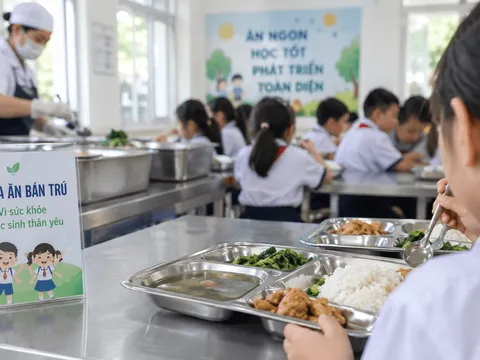 Hà Nội siết quản lý bữa ăn bán trú, nhà cung cấp không đạt yêu cầu có thể bị thay