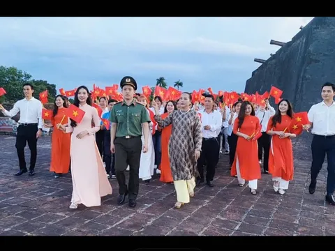 Huế - Khúc hát tự hào