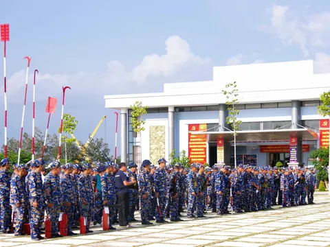 Vùng 2 Hải quân tổ chức nhiều hoạt động sôi nổi  kỷ niệm dịp Lễ 30/4