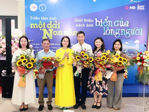 “Một dải non sông” – Vẻ đẹp và ý chí nơi biên cương, hải đảo