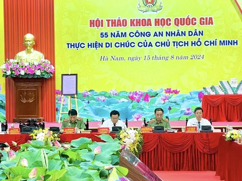 Di chúc của Chủ tịch Hồ Chí Minh - “Kim chỉ nam” cho sự phát triển của Công an nhân dân