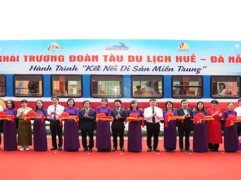 Khai trương đoàn tàu du lịch “Kết nối di sản miền Trung” giữa Huế và Đà Nẵng