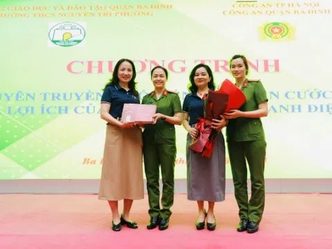 Tuyên truyền, phổ biến Luật Căn cước năm 2023 cho học sinh Trường THCS Nguyễn Tri Phương