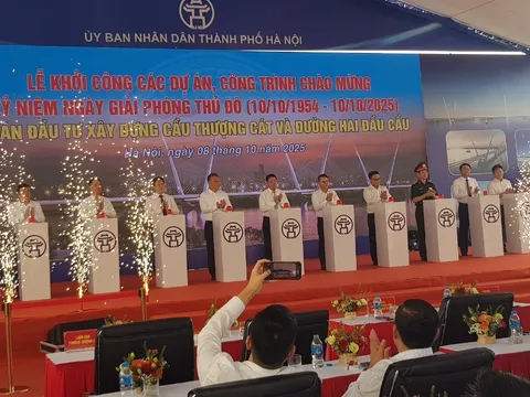 Khởi công xây dựng cầu Thượng Cát nhân kỷ niệm 71 năm Ngày Giải phóng Thủ đô