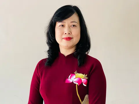 “Niềm tin sau cơn mưa trời lại sáng”