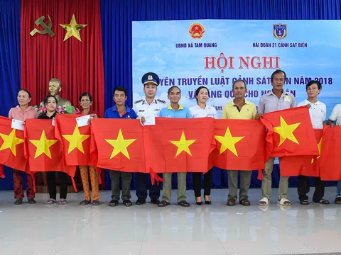 Hải đoàn 21 CSB đẩy mạnh hoạt động tuyên truyền, phổ biến pháp luật trên địa bàn đóng quân