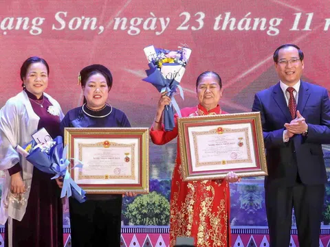 Kỷ niệm Ngày Di sản Văn hóa Việt Nam, Lạng Sơn vinh danh 15 “Nghệ nhân Nhân dân”, “Nghệ nhân ưu tú”