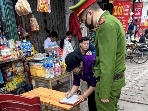 Phường Tân Mai duy trì lập lại trật tự vỉa hè lòng đường, văn minh đô thị trên các tuyến phố