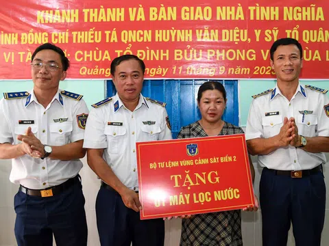 BTL Vùng Cảnh sát biển 2 phối hợp tổ chức khánh thành và bàn giao nhà tình nghĩa cho quân nhân đơn vị