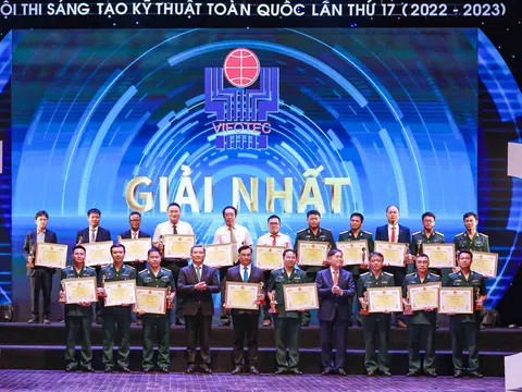 Trao giải Hội thi sáng tạo kỹ thuật toàn quốc lần thứ 17