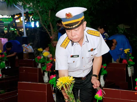 Ngọn lửa tri ân thắp sáng lòng yêu nước