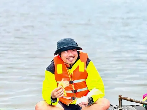 Hồ Hoàng Liêm và khúc nhạc giữa lũ