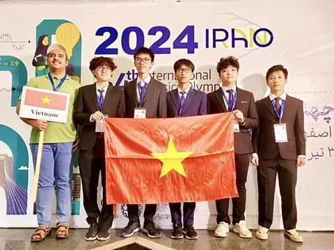 Olympic Vật lý quốc tế 2024: 5/5 học sinh Việt Nam giành huy chương