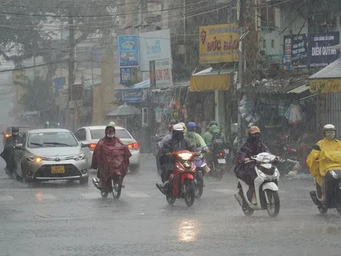 Siêu bão Yagi khiến nhiều trường đại học thông báo cho sinh viên nghỉ, hoãn nhập học