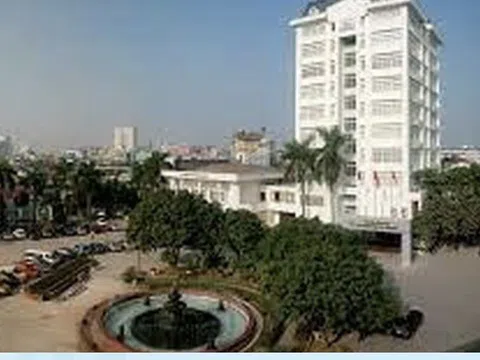 Thêm nhiều trường đại học tăng mạnh học phí