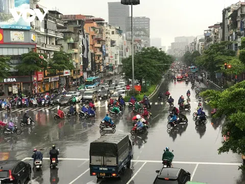 Dự báo thời tiết 8/10:  Hà Nội có lúc có mưa rào và giông, cục bộ có mưa to