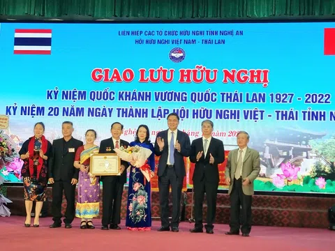 Nghệ An: Kỷ niệm Quốc khánh Vương quốc Thái Lan & 20 năm thành lập Hội hữu nghị Việt Nam -Thái Lan