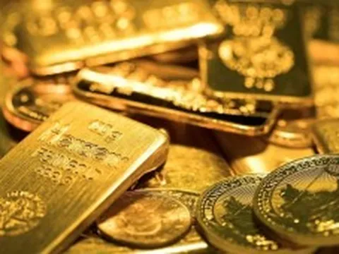 Giá vàng hôm nay (5/4): Vàng trong nước đứng yên