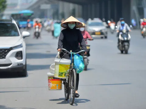 Dự báo thời tiết (13/7): Hà Nội tiếp tục nắng nóng gay gắt, chiều tối và đêm có mưa