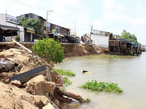 Thủ tướng yêu cầu tập trung phòng, chống, giảm thiệt hại do sạt lở đất, lũ quét