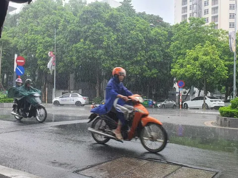Dự báo thời tiết hôm nay (9/9): Hà Nội có mưa rào và dông rải rác