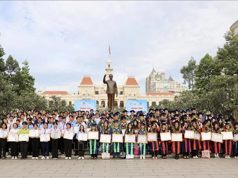 TP Hồ Chí Minh tuyên dương 157 học sinh, sinh viên tiêu biểu