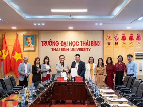 Lễ ký kết Biên bản ghi nhớ hợp tác giữa Trường Đại học Thái Bình và Tạp chí điện tử Nhân lực Nhân tài Việt