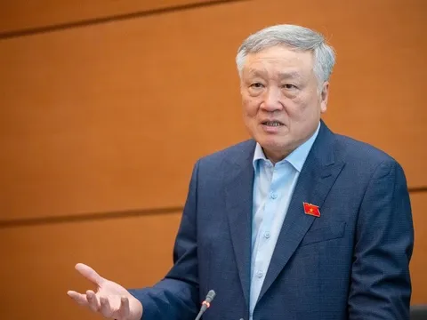 Công chức buộc thôi việc phải hoàn trả 100% chi phí đào tạo sau đại học