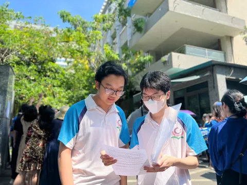 Nhiều trường đại học công bố điểm sàn và quy đổi tương đương giữa các phương thức xét tuyển