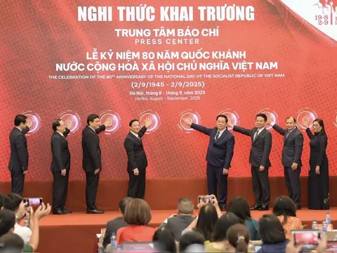 Khai trương Trung tâm Báo chí Lễ kỷ niệm 80 năm Quốc khánh