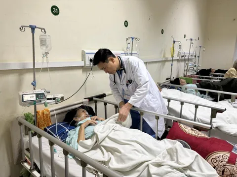 Chi phí đào tạo bác sĩ nội trú 2025: Có trường lên tới hơn 900 triệu đồng/năm