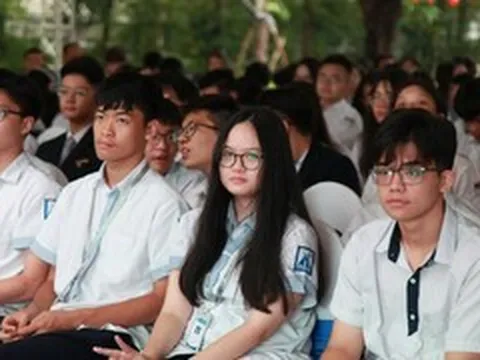 Hà Nội công bố danh sách 34 thủ khoa kỳ thi học sinh giỏi lớp 12 năm học 2025–2026