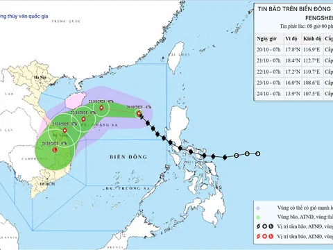 Bão số 12 đổi hướng phức tạp, Trung Trung Bộ đối mặt mưa lớn kéo dài