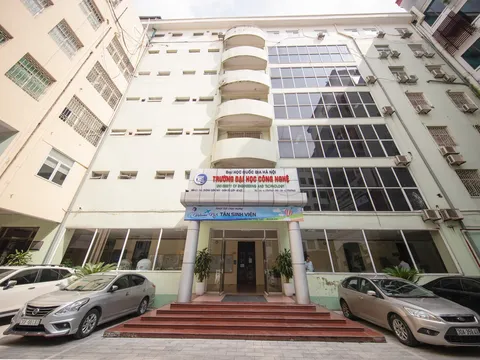 ĐH Công nghệ – ĐHQGHN đổi mới tuyển sinh 2026: Không xét học bạ, điều chỉnh tổ hợp, hướng tới chất lượng đầu vào cao