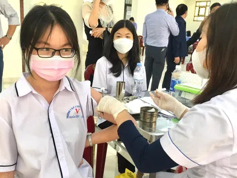 86 học sinh ở Thanh Hóa nhập viện sau tiêm vaccine Covid-19