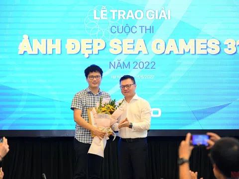 Trao giải cuộc thi “Ảnh đẹp SEA Games 31”