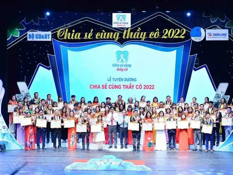 Sẽ tuyên dương 58 cá nhân tiêu biểu trong Chương trình 'Chia sẻ cùng thầy cô' 2023