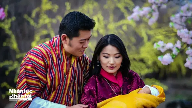 Chân dung 'Vua Rồng' thứ 5 của Bhutan, 26 tuổi đã lên ngôi