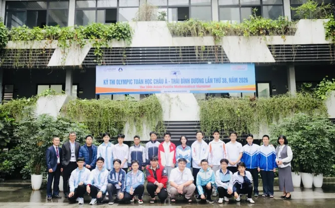 Đội tuyển Việt Nam xếp thứ 7 tại Olympic Toán học châu Á - Thái Bình Dương