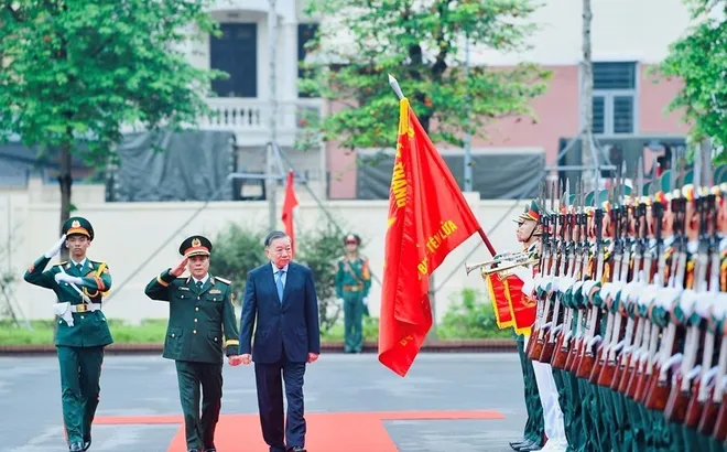 Tổng Bí thư, Chủ tịch nước Tô Lâm: Bảo vệ Tổ quốc từ sớm, từ xa, từ tất cả các hướng